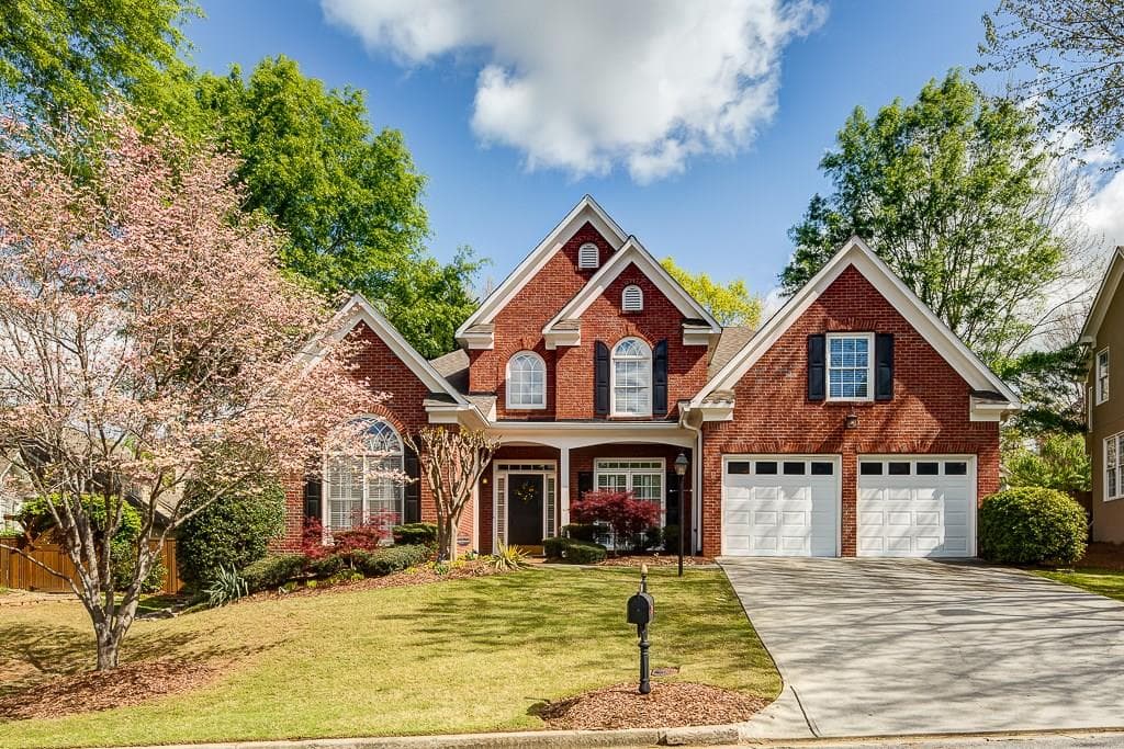 1442 Valley Glen Way, Dunwoody, GA 30338 — most recent listing photo