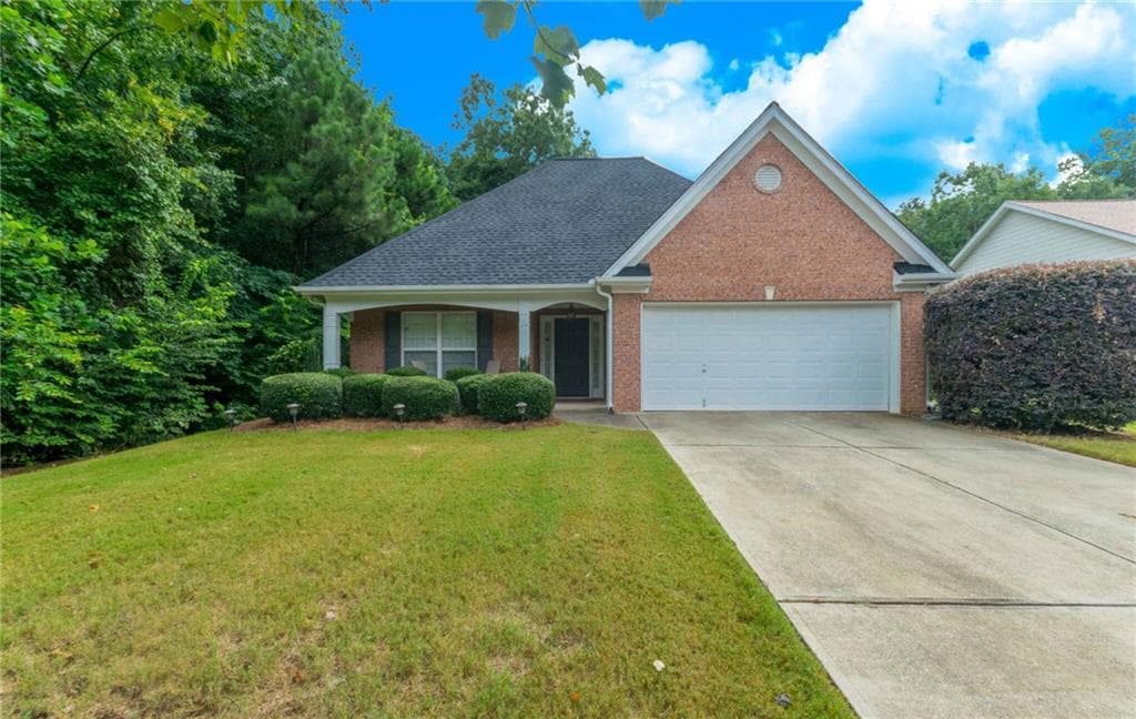3 bedroom, 1,924 sq ft single family residence sold at 4683 Austin Hills Drive, Suwanee, GA 30024