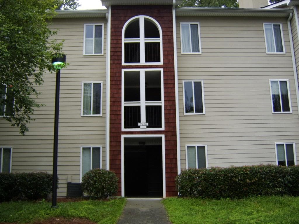 580 Emory Oaks Way 580, Decatur, GA 30033 — most recent listing photo