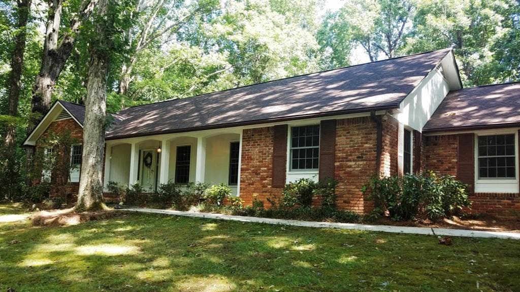 2845 Duke Of Gloucester, East Point, GA 30344 — most recent listing photo