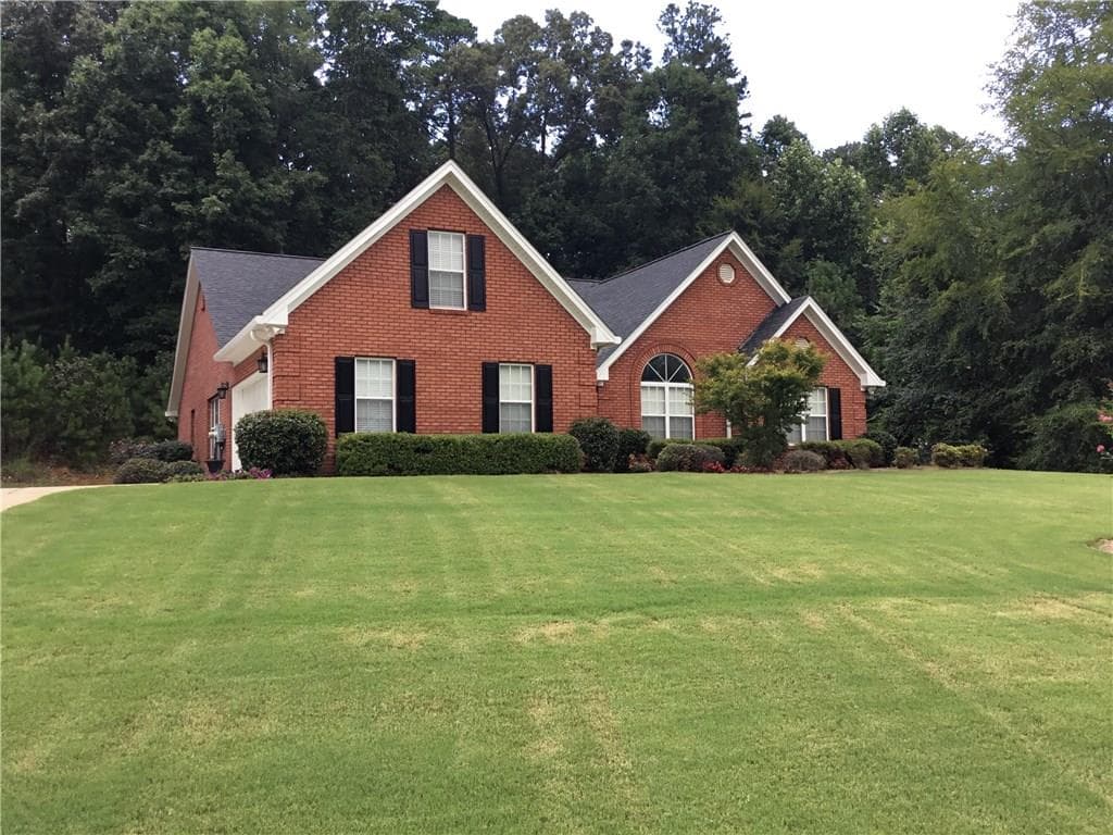 65 Blue Grass Court, Oxford, GA 30054 — most recent listing photo