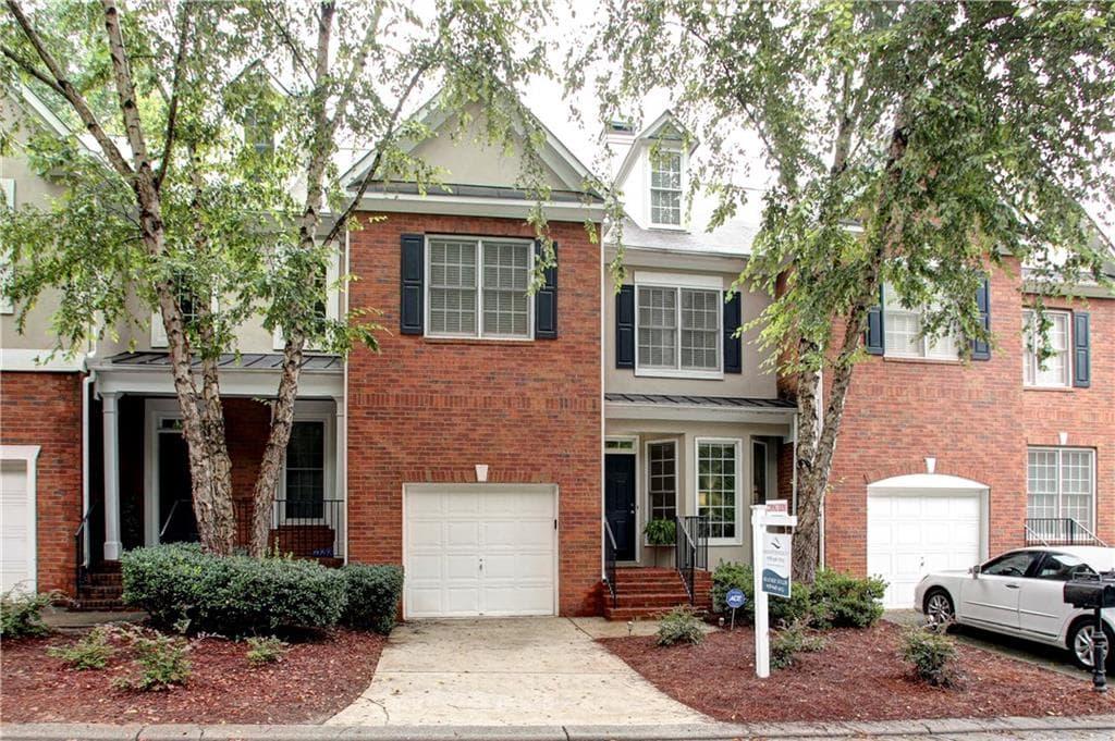 4 bedroom, 2,508 sq ft townhouse sold at 4713 Longcourt Drive, Atlanta, GA 30339