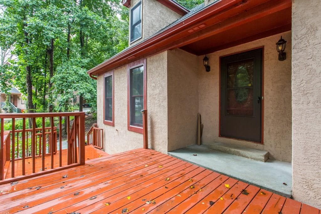 1425 Oakengate Drive, Stone Mountain, GA 30083 — most recent listing photo
