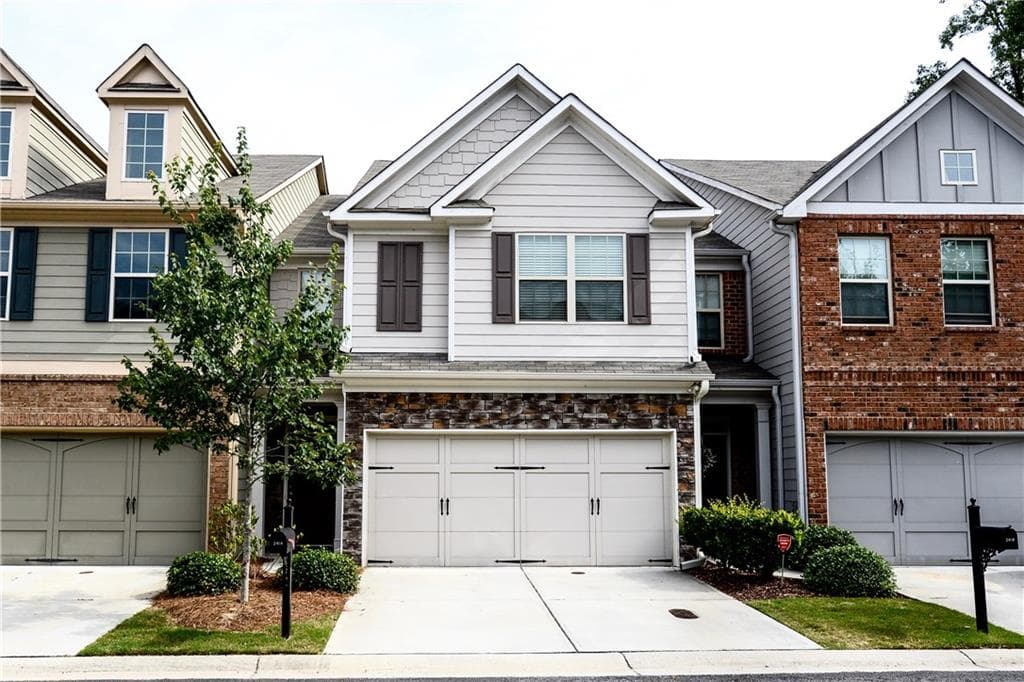 2414 Whiteoak Court, Smyrna, GA 30080 — most recent listing photo