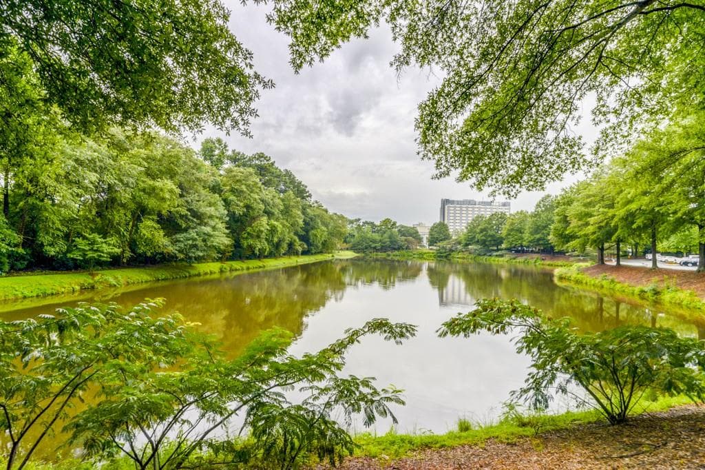 1800 Clairmont Lake 209, Decatur, GA 30033 — most recent listing photo