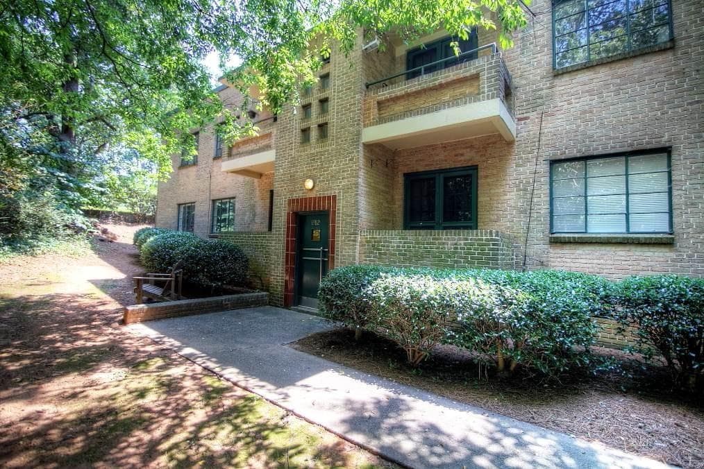 1 bedroom condominium sold at 1382 Normandy Drive 4, Atlanta, GA 30306