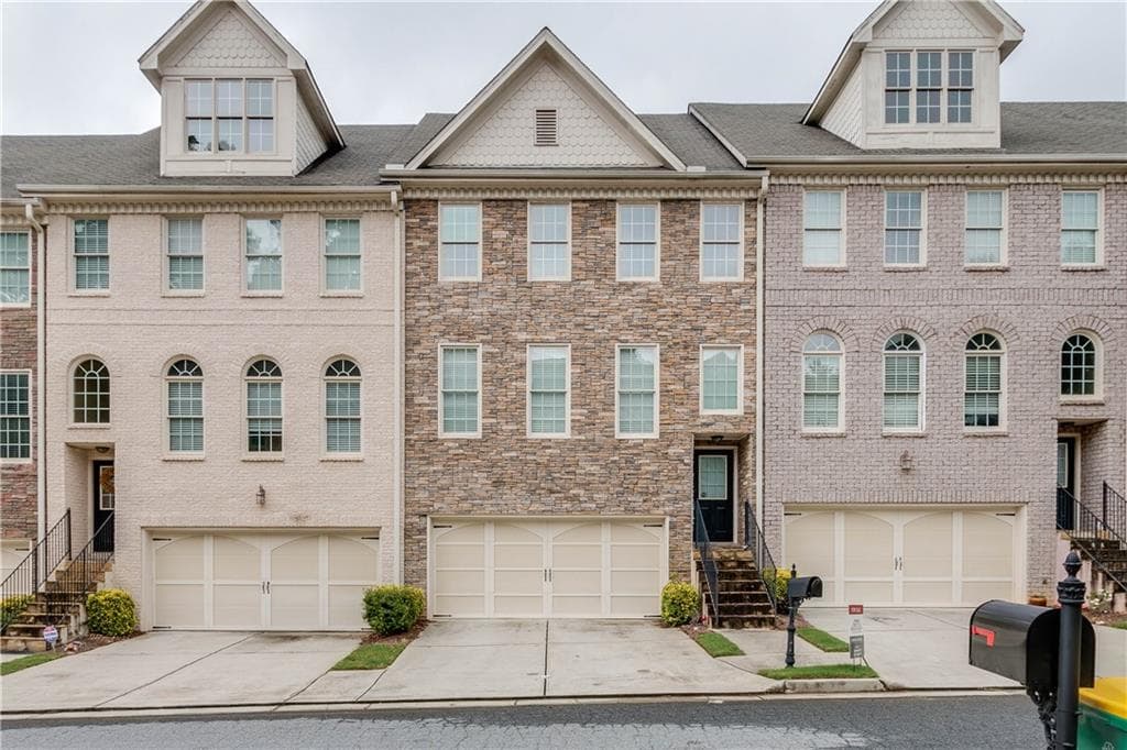 11072 Lorin Way, Johns Creek, GA 30097 — most recent listing photo