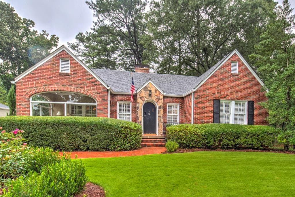 615 Wilson Road, Atlanta, GA 30318 — most recent listing photo