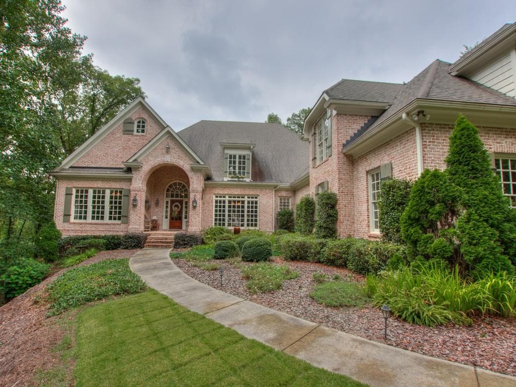 8190 Hurakan Creek Crossing, Cumming, GA 30028 — most recent listing photo