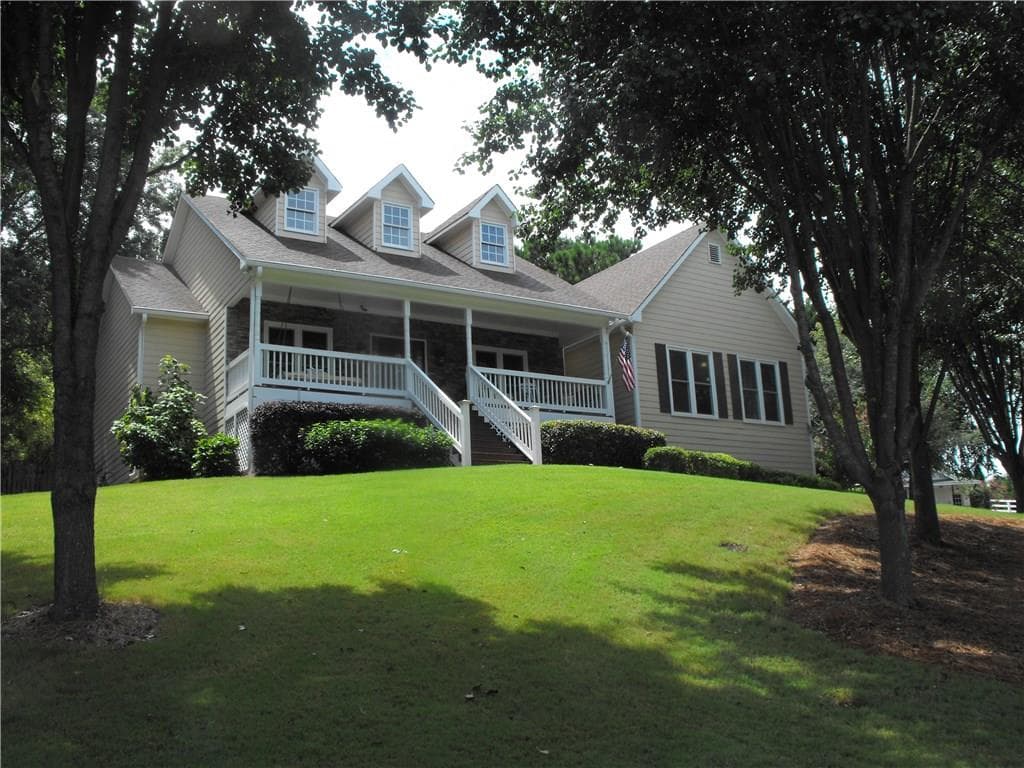 8490 Anchor On Lanier Court, Gainesville, GA 30506 — most recent listing photo