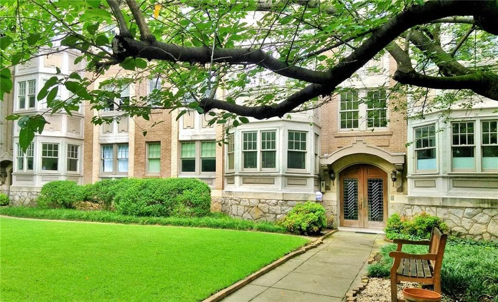 1 bedroom, 902 sq ft condominium sold at 1156 Piedmont Avenue B3, Atlanta, GA 30309