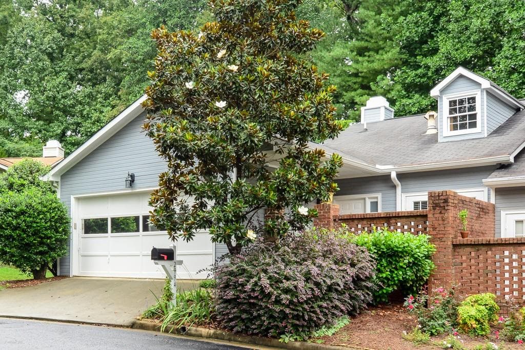 2994 Crosswycke Forest Drive, Brookhaven, GA 30319 — most recent listing photo