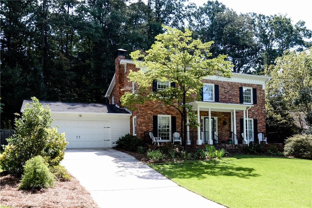 4 bedroom, 2,280 sq ft single family residence sold at 2613 Flair Knoll Drive, Atlanta, GA 30345
