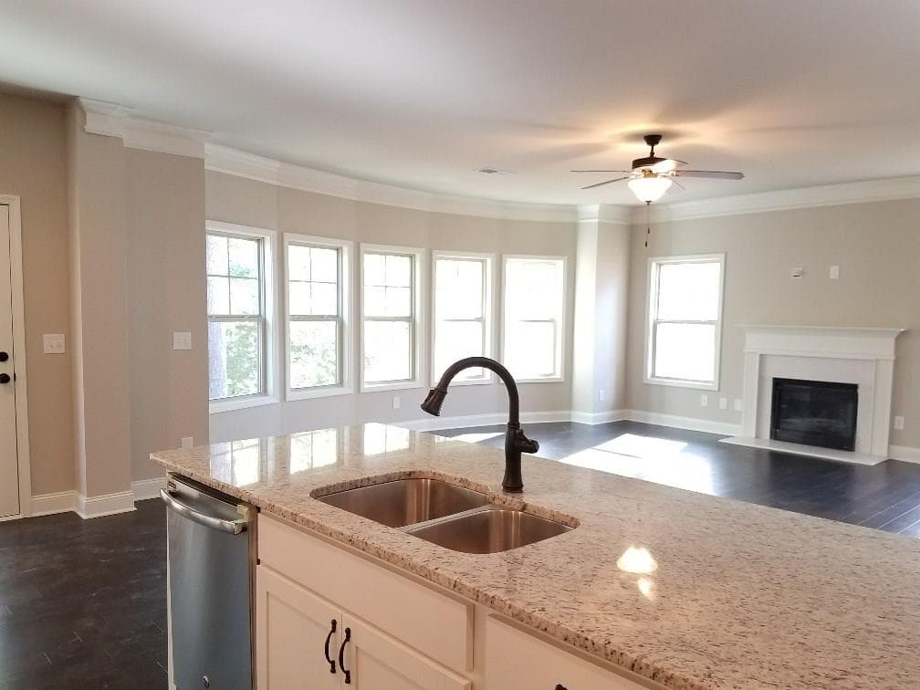 579 Warrenton Run Drive, Sugar Hill, GA 30518 — most recent listing photo