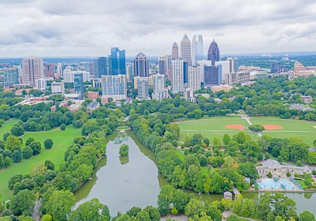2 bedroom, 1,190 sq ft condominium sold at 1130 Piedmont Avenue 906, Atlanta, GA 30309