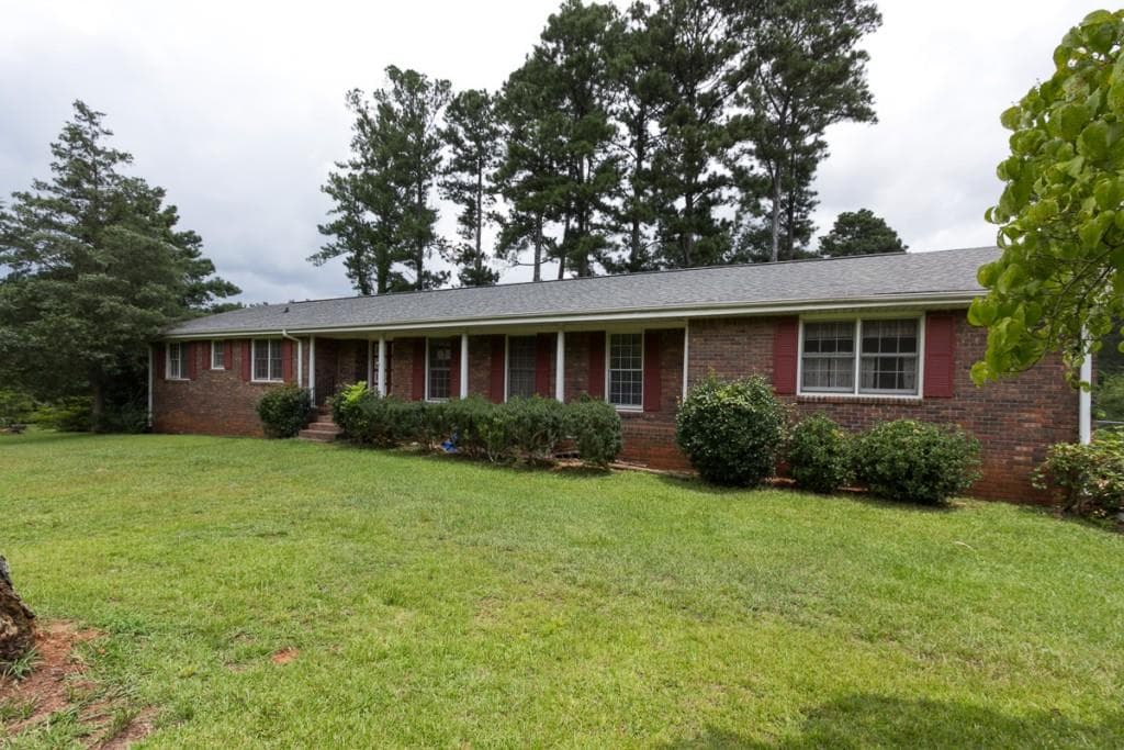 595 Ridgeway Road, Covington, GA 30014 — most recent listing photo