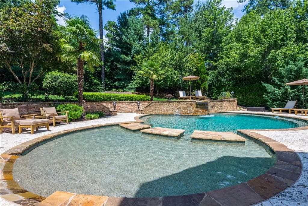 6 bedroom single family residence sold at 1490 Portmarnock Drive, Alpharetta, GA 30005