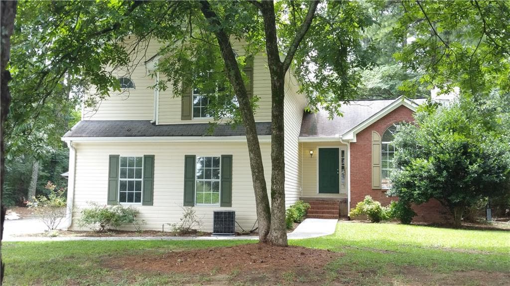 2365 Sycamore Drive, Snellville, GA 30078 — most recent listing photo