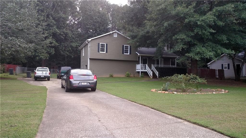 165 Hollyberry Drive, Dallas, GA 30157 — most recent listing photo