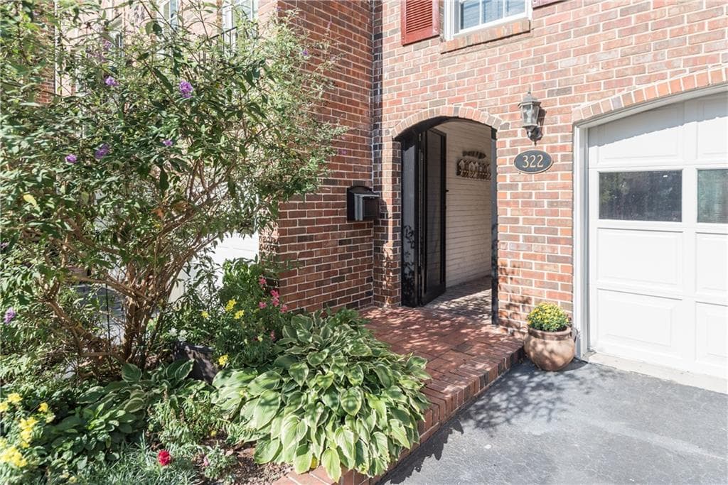 322 The Chace, Sandy Springs, GA 30328 — most recent listing photo