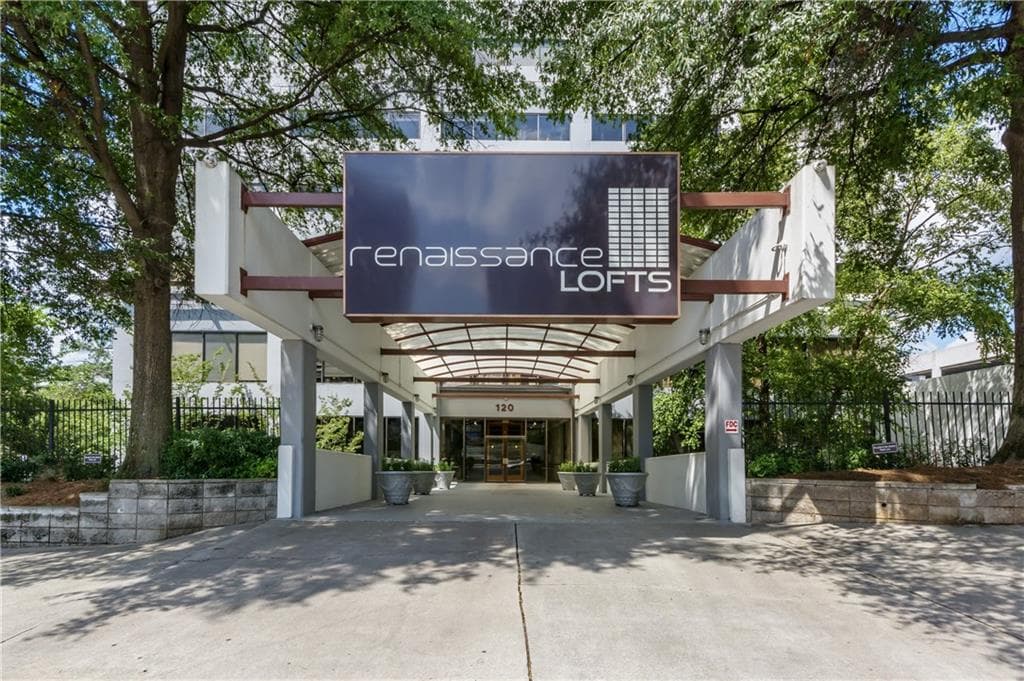 1 bedroom, 1,190 sq ft condominium sold at 120 Ralph McGill Boulevard 505, Atlanta, GA 30308