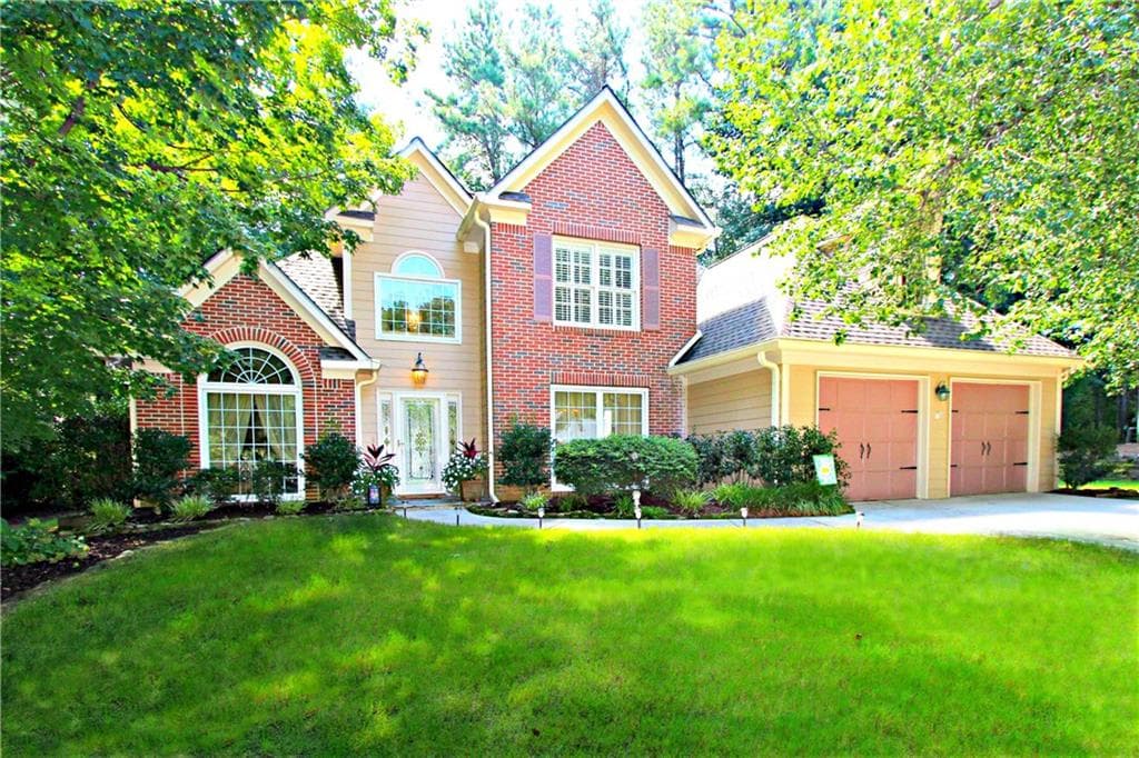 320 Abbotts Close, Johns Creek, GA 30005 — most recent listing photo