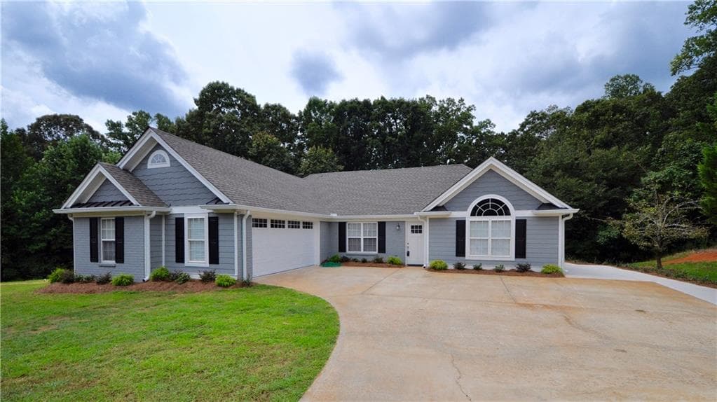 3 bedroom single family residence sold at 5474 Pleasant Hill Lane, Braselton, GA 30517
