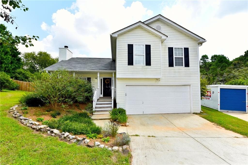 3 bedroom, 1,324 sq ft single family residence sold at 1026 Carly Joanna Court, Dacula, GA 30019