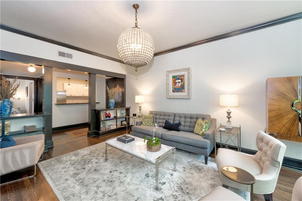 2 bedroom, 1,355 sq ft condominium sold at 952 Peachtree Street 4, Atlanta, GA 30309