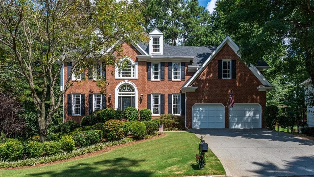 6 bedroom single family residence sold at 2070 Linkside Drive, Alpharetta, GA 30005