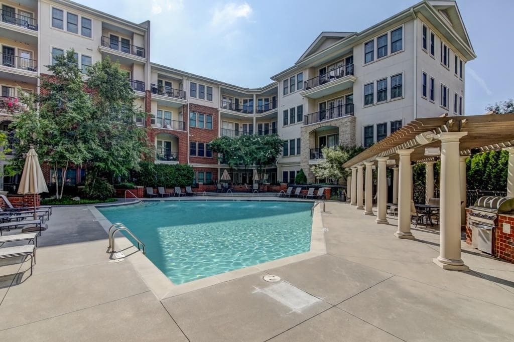 2 bedroom, 1,741 sq ft condominium sold at 3621 Vinings Slope 3202, Atlanta, GA 30339