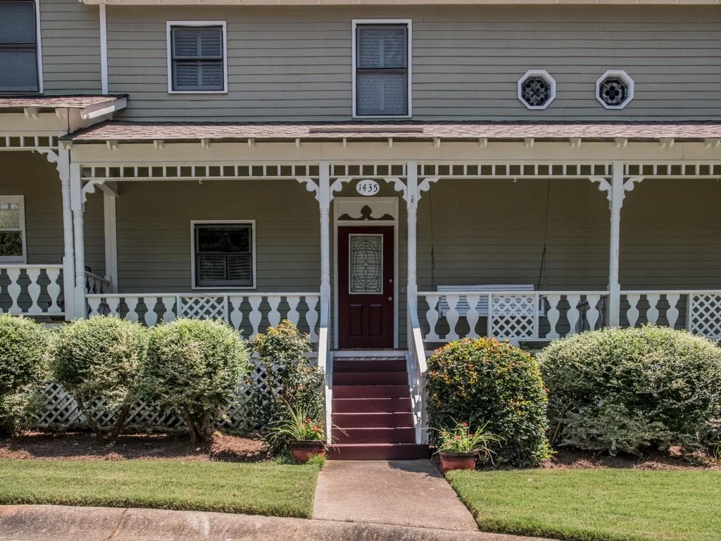 1435 Cambridge Common, Decatur, GA 30033 — most recent listing photo