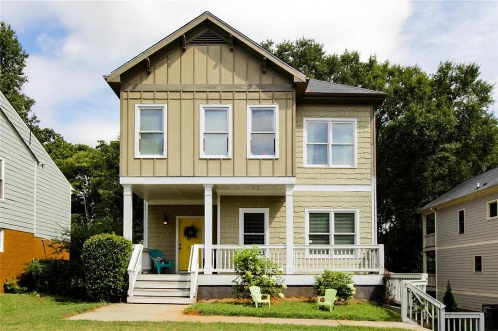 3 bedroom, 2,422 sq ft single family residence sold at 1274 Skyhaven Road, Atlanta, GA 30316