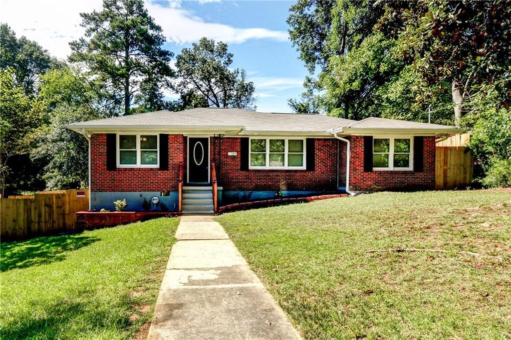 4 bedroom, 2,068 sq ft single family residence sold at 1789 Mckenzie Drive, Decatur, GA 30032