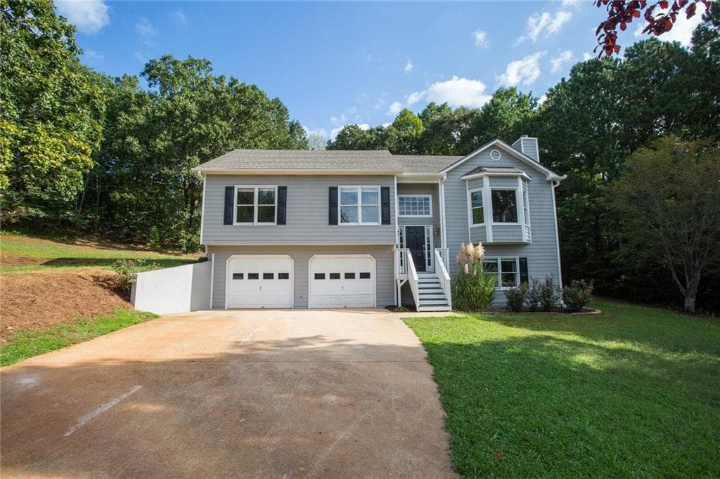 4 bedroom, 1,550 sq ft single family residence sold at 111 Biscayne Drive, Dawsonville, GA 30534