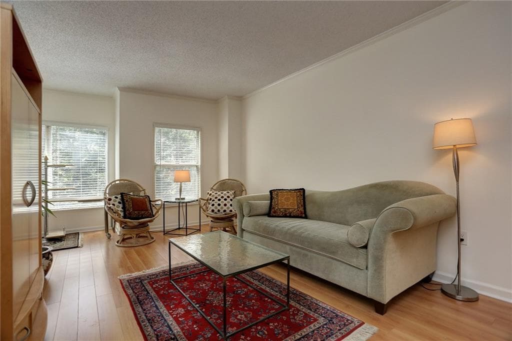 1 bedroom, 750 sq ft condominium sold at 1 Biscayne Drive 104, Atlanta, GA 30309