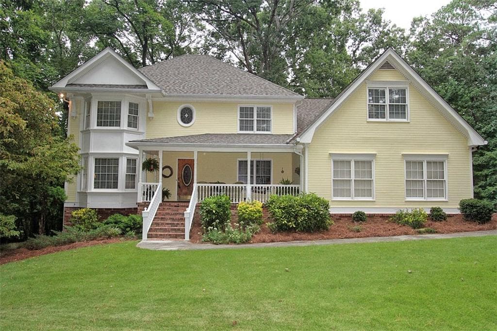 2712 Cliffview Drive, Lilburn, GA 30047 — most recent listing photo