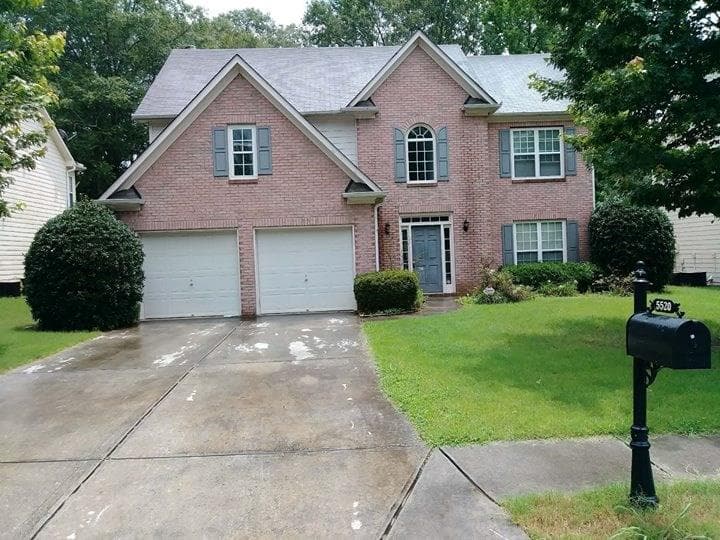 4 bedroom single family residence sold at 5520 Huntington Mist Drive, Stone Mountain, GA 30087