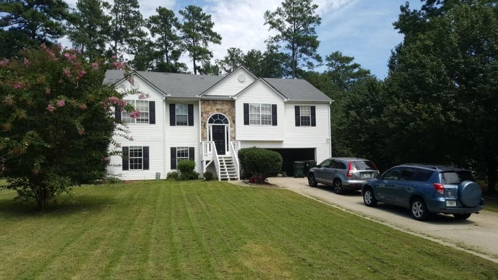 4390 Brookridge Drive, Loganville, GA 30052 — most recent listing photo