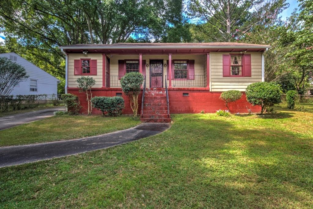 2 bedroom, 1,124 sq ft single family residence sold at 2019 Settle Circle, Atlanta, GA 30316