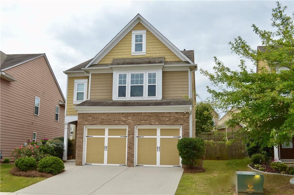5525 Weddington Drive, Cumming, GA 30040 — most recent listing photo