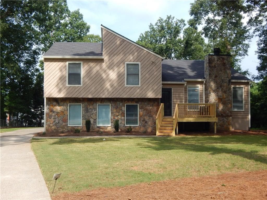 3349 Lynhurst Drive, Marietta, GA 30062 — most recent listing photo