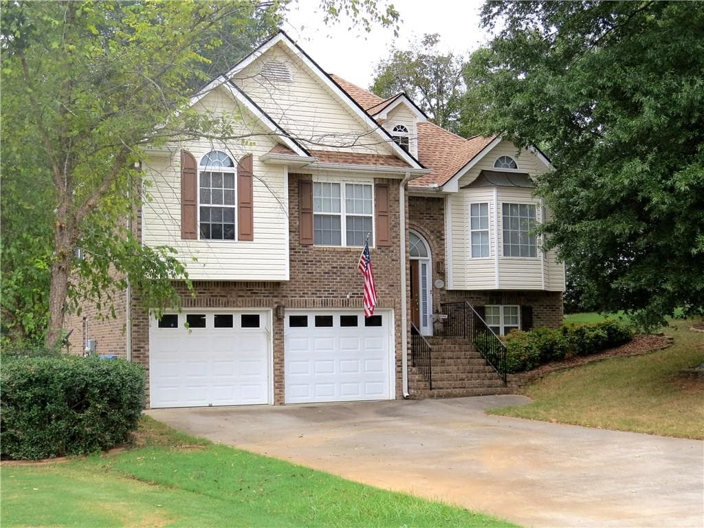 3 bedroom, 2,103 sq ft single family residence sold at 16 Colony Court, Cartersville, GA 30120