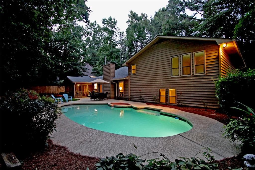 2537 Chimney Springs Drive, Marietta, GA 30062 — most recent listing photo