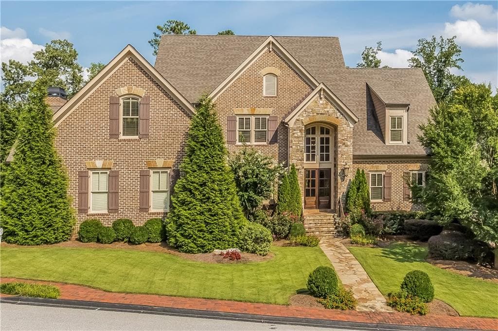 5 bedroom, 7,186 sq ft single family residence sold at 3625 Rivers Call Boulevard, Atlanta, GA 30339