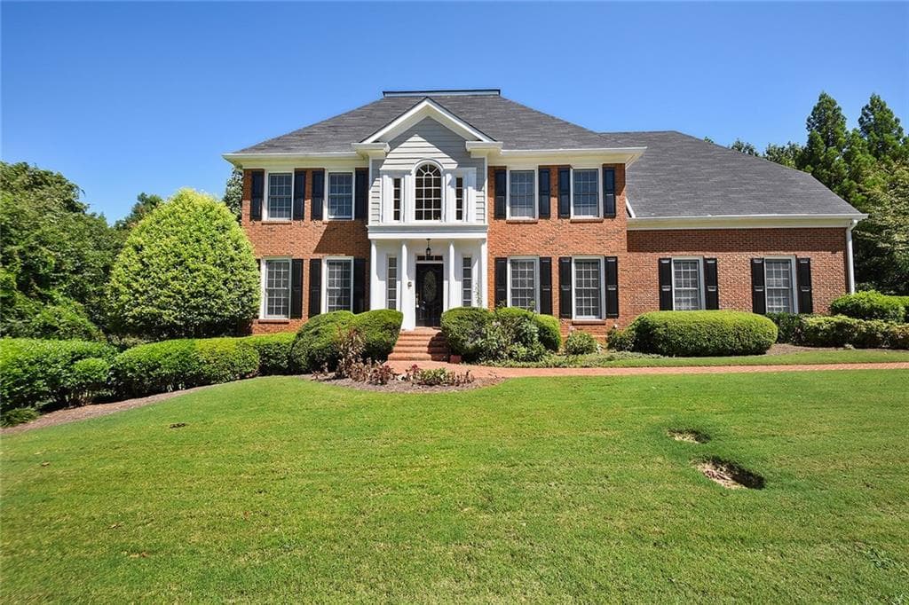 2404 Dunwoody Hollow Drive, Dunwoody, GA 30360 — most recent listing photo