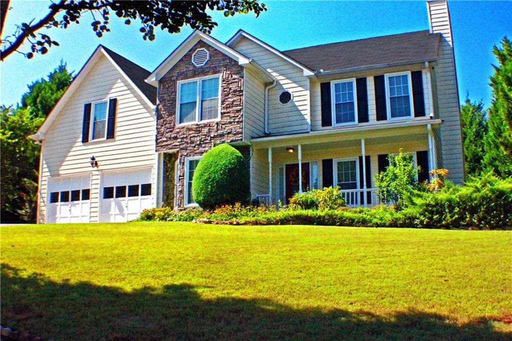 3954 Riverstone Drive, Suwanee, GA 30024 — most recent listing photo