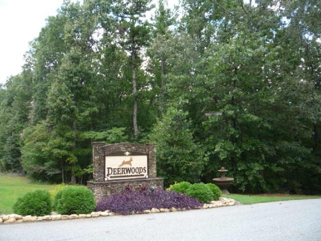 single family residence sold at 13 White Tail Court, Dahlonega, GA 30533