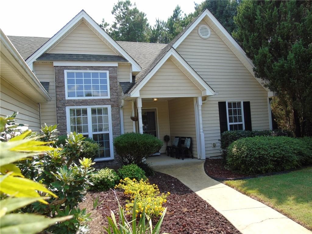 277 Ellesmere Court, Sugar Hill, GA 30518 — most recent listing photo