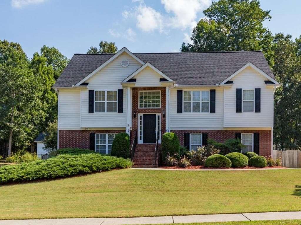 1025 Monticello Drive, Monroe, GA 30655 — most recent listing photo